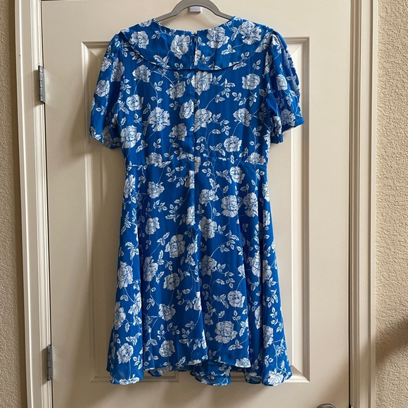 Lulu’s blue floral ruffled mini dress - Picture 6 of 7